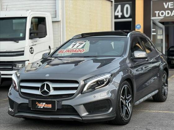 MERCEDES-BENZ GLA 250 2.0 16V TURBO GASOLINA SPORT 4P AUTOMÁTICO